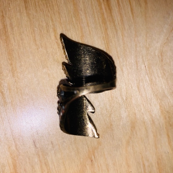 Statement Ring - Picture 4 of 7